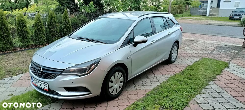 Opel Astra 1.0 T Enjoy S&S - 1