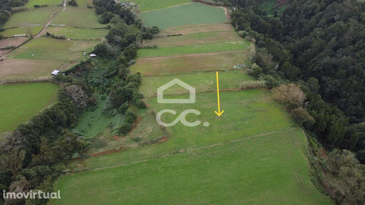 Terreno com 8.100,00 m2 - Água de Pau - Lagoa - Grande imagem: 3/10