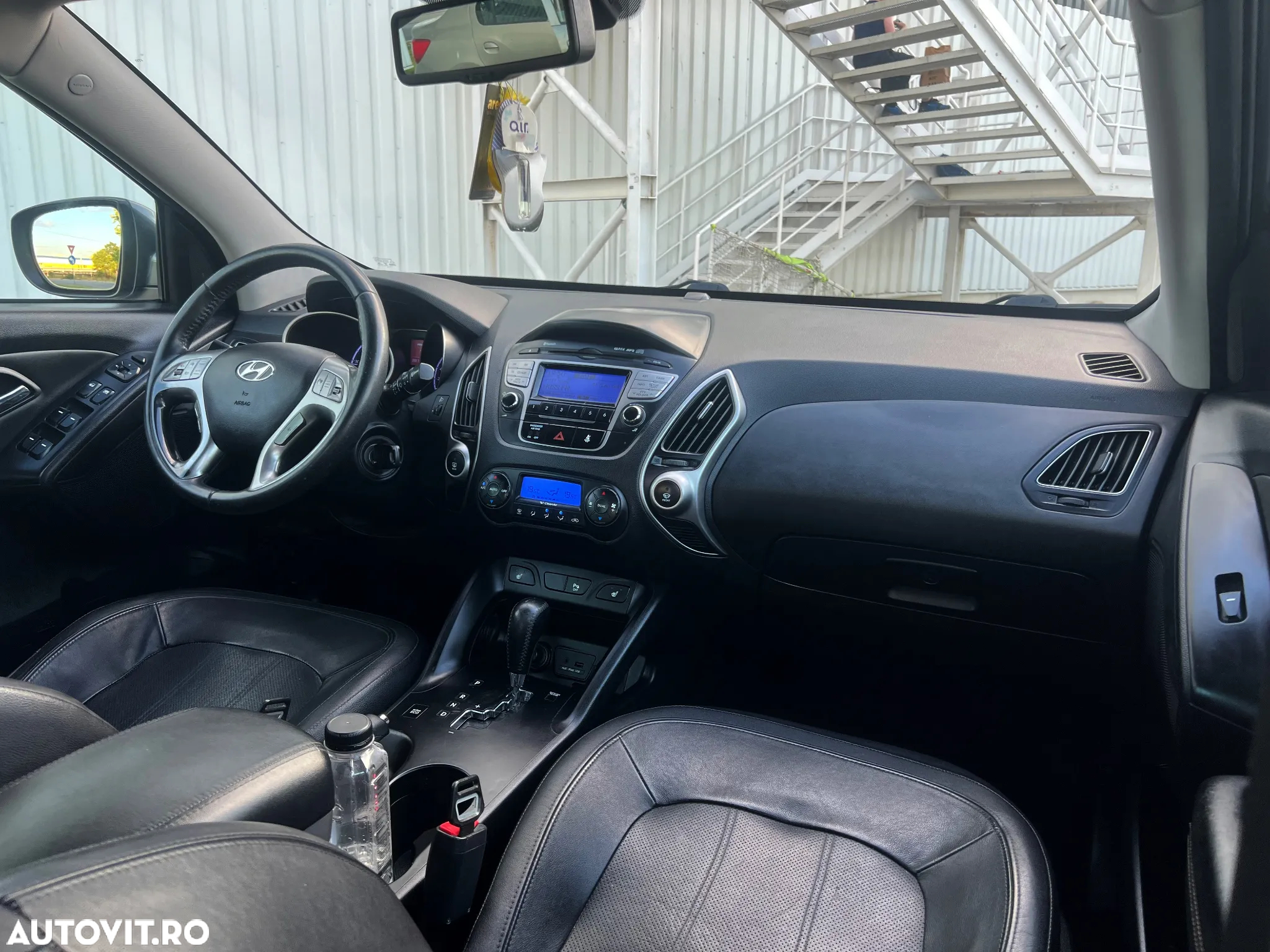 Hyundai ix35 2.0 CRDI High 4WD GLS Aut. Style HEAT+ - 27