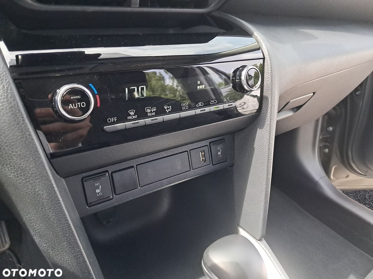 Toyota Yaris Cross - 23