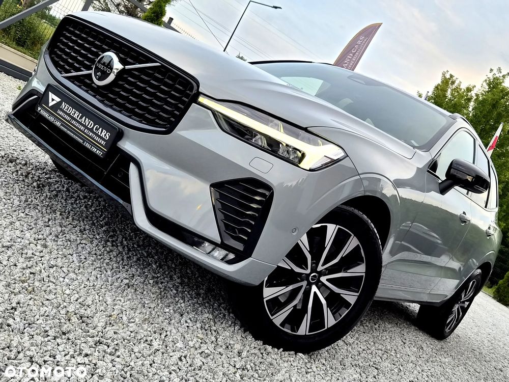 Volvo XC 60 B4 D AWD Plus Dark - 3