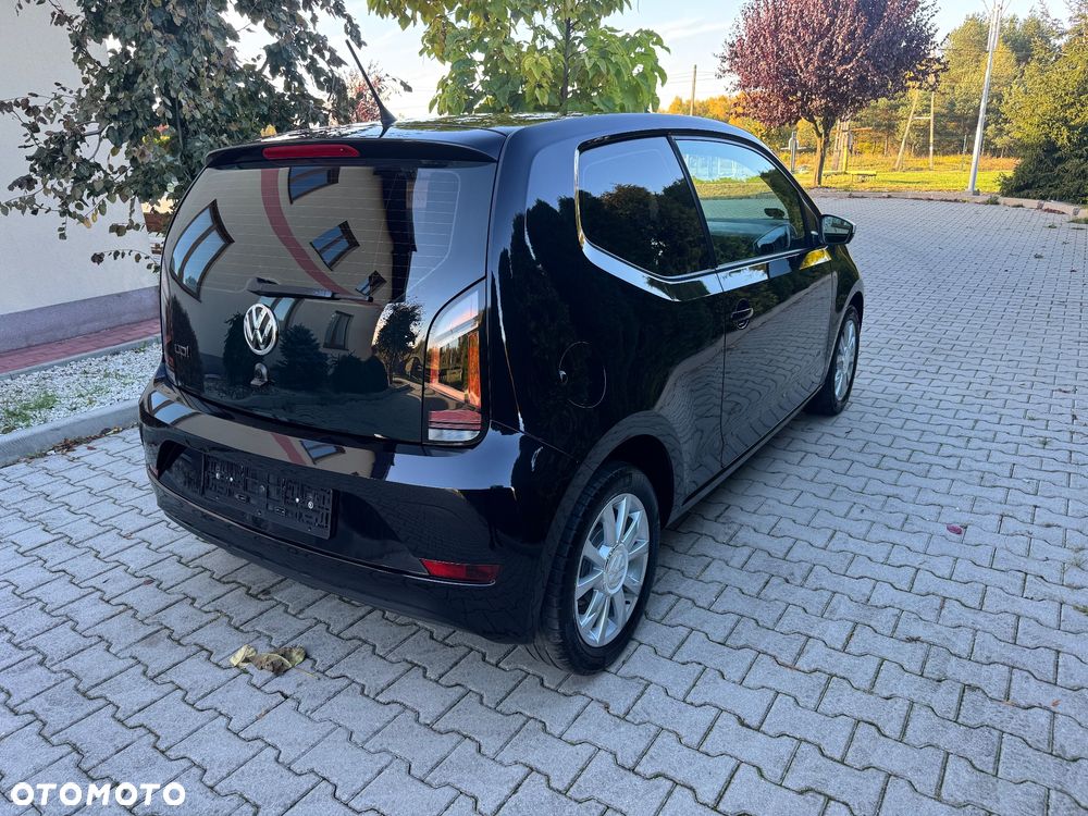Volkswagen Up 2017 photo 4