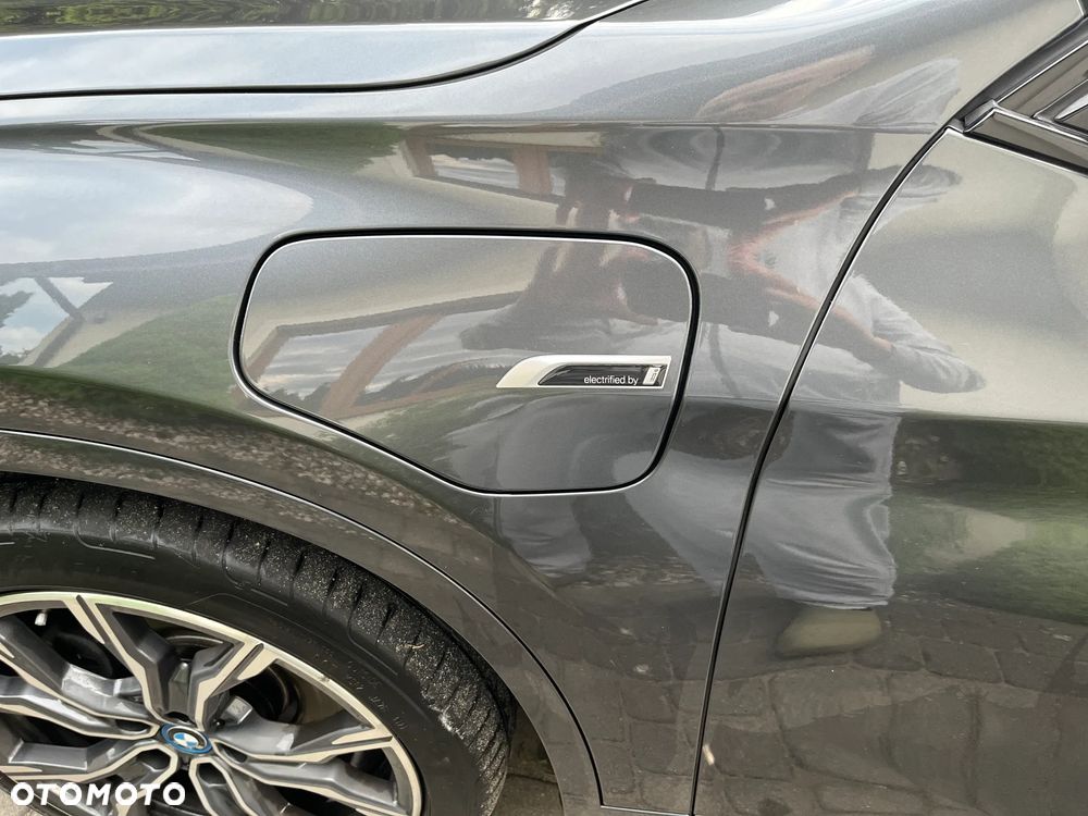 BMW X1 xDrive25e M Sport - 18