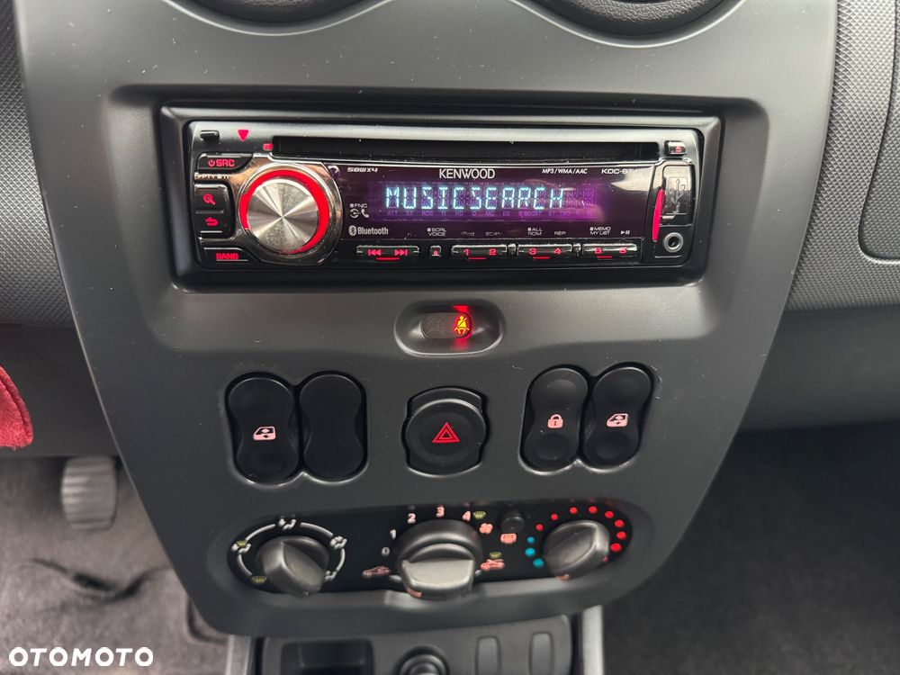 Dacia Duster 1.6 16V 4x2 - 24