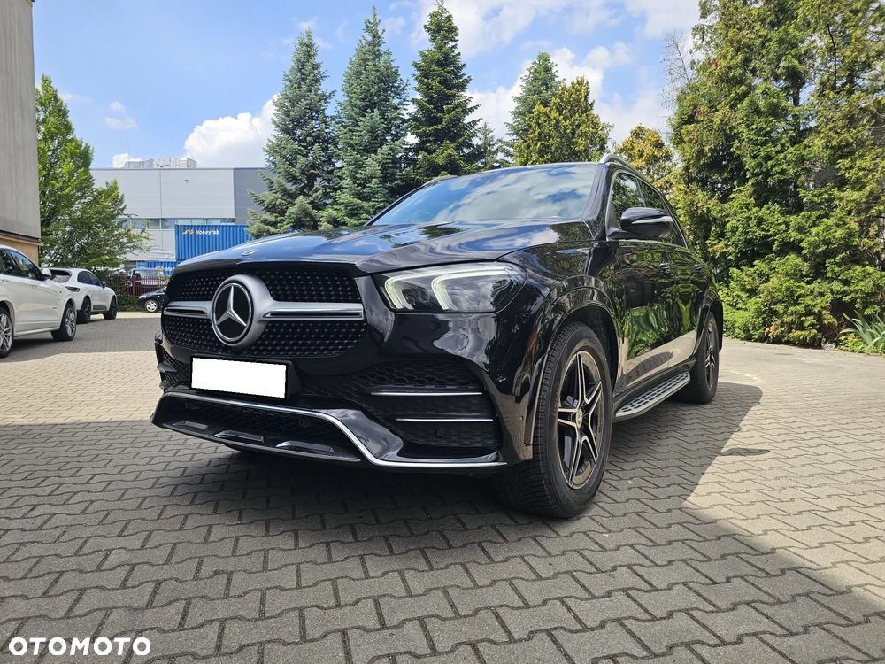 Mercedes-Benz GLE - 1