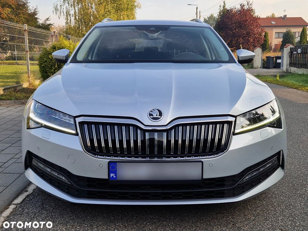 Skoda Superb 2021 photo 2