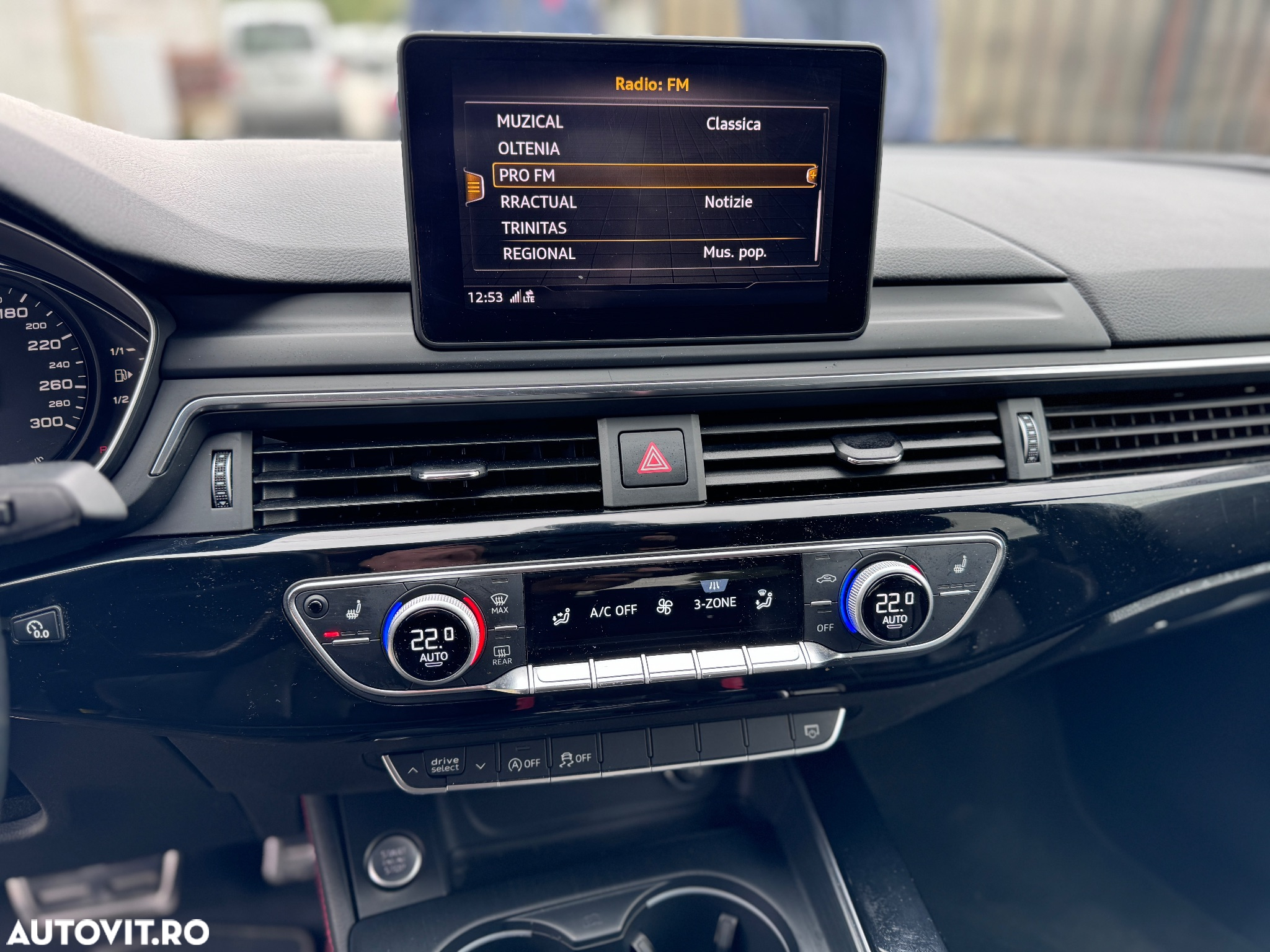 Audi A4 Avant 1.4 TFSI S tronic - 8