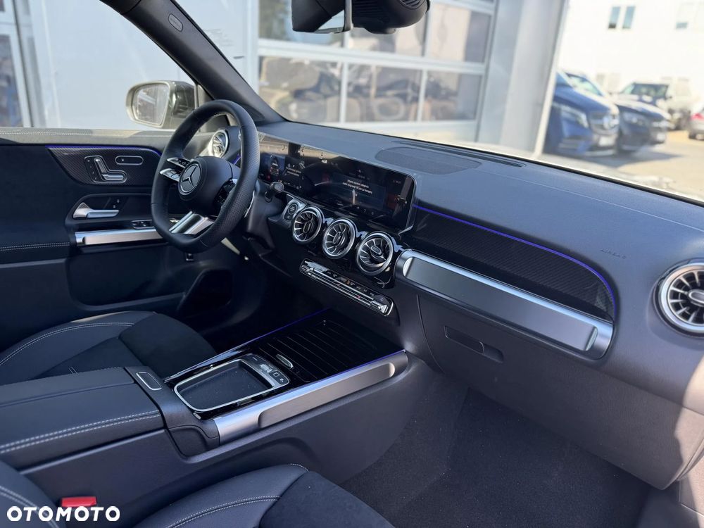 Mercedes-Benz GLB 220 4Matic 8G-DCT Special Edition - 17