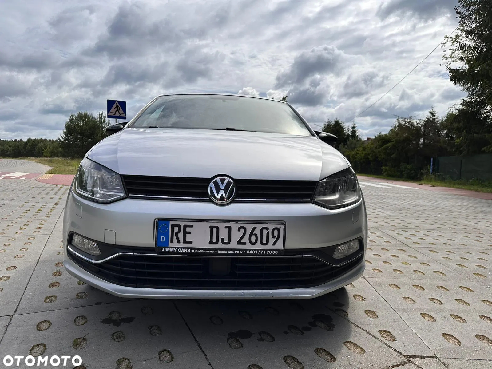Volkswagen Polo 1.2 TSI Blue Motion Technology Black/Silver Edition - 2
