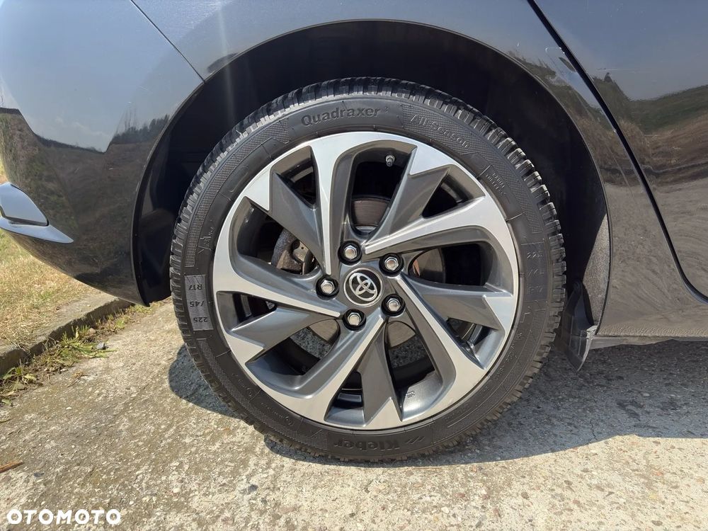 Toyota Auris 1.2 T Selection - 10