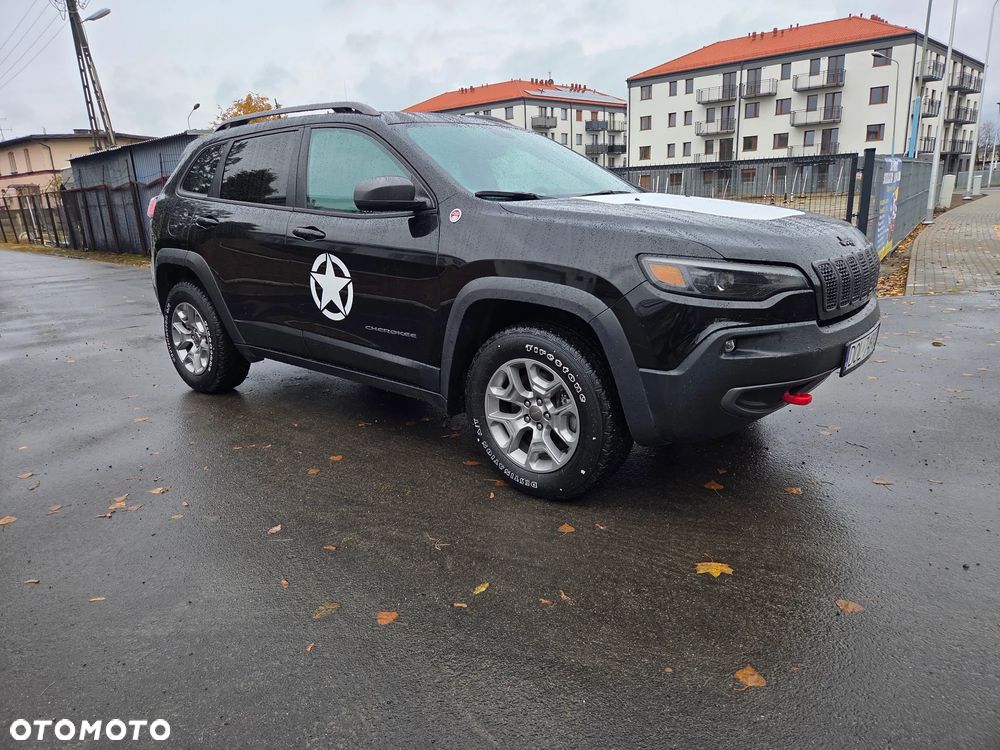 Jeep Cherokee 2020 photo 2