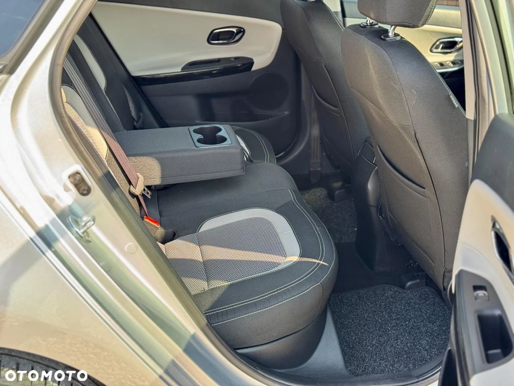 Kia Ceed 1.6 GDI DCT Platinum Edition - 15