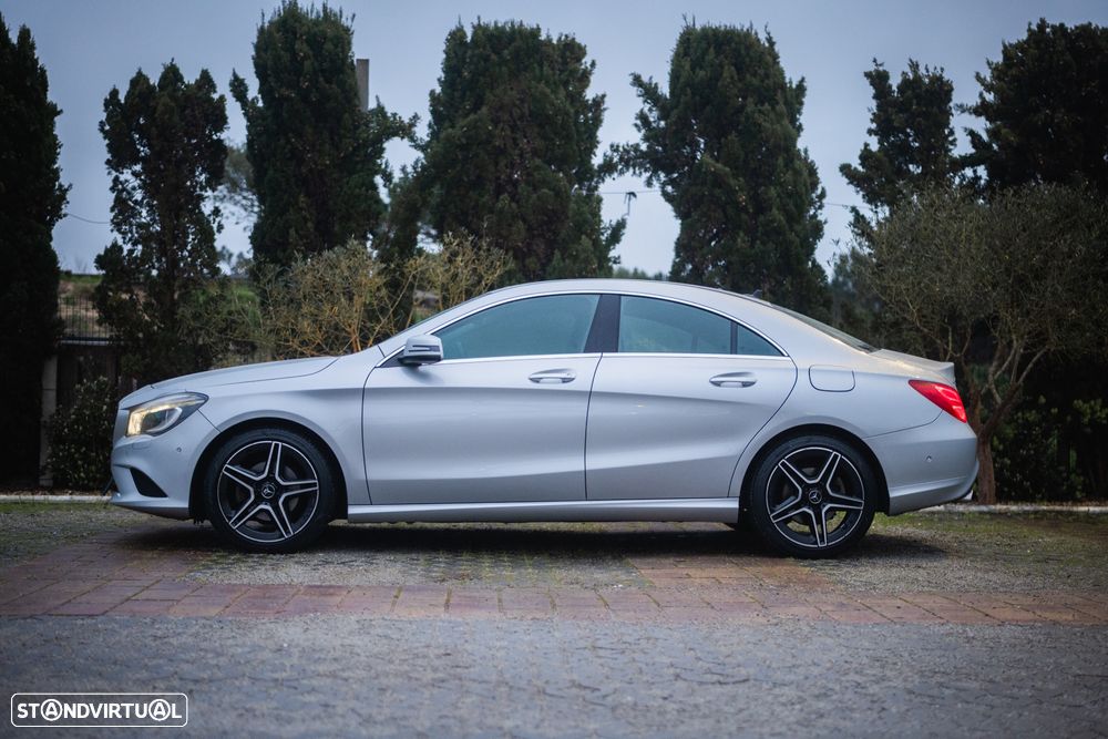 Mercedes-Benz CLA 220 CDI 7G-DCT Urban - 15