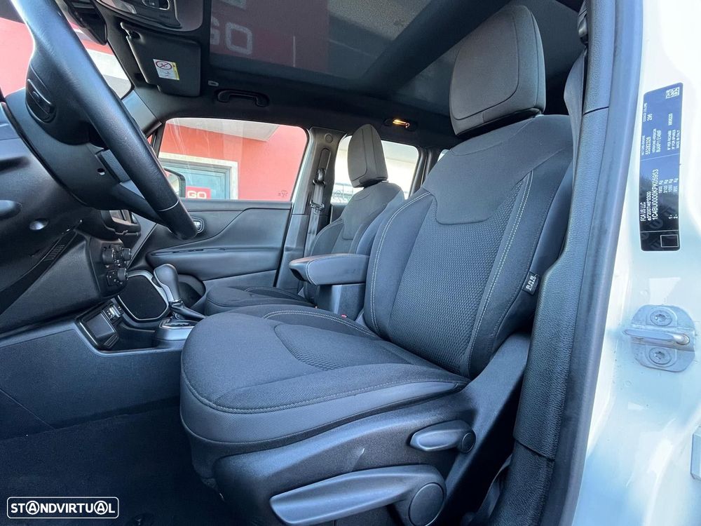 Jeep Renegade 1.3 T Limited S DCT - 12
