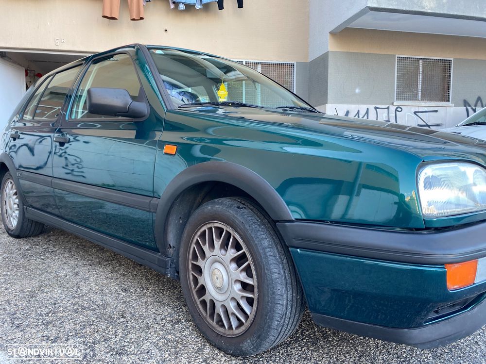 VW Golf 1.6 GT - 6