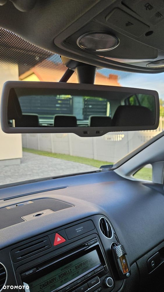Volkswagen Golf Plus 1.6 TDI Comfortline - 15
