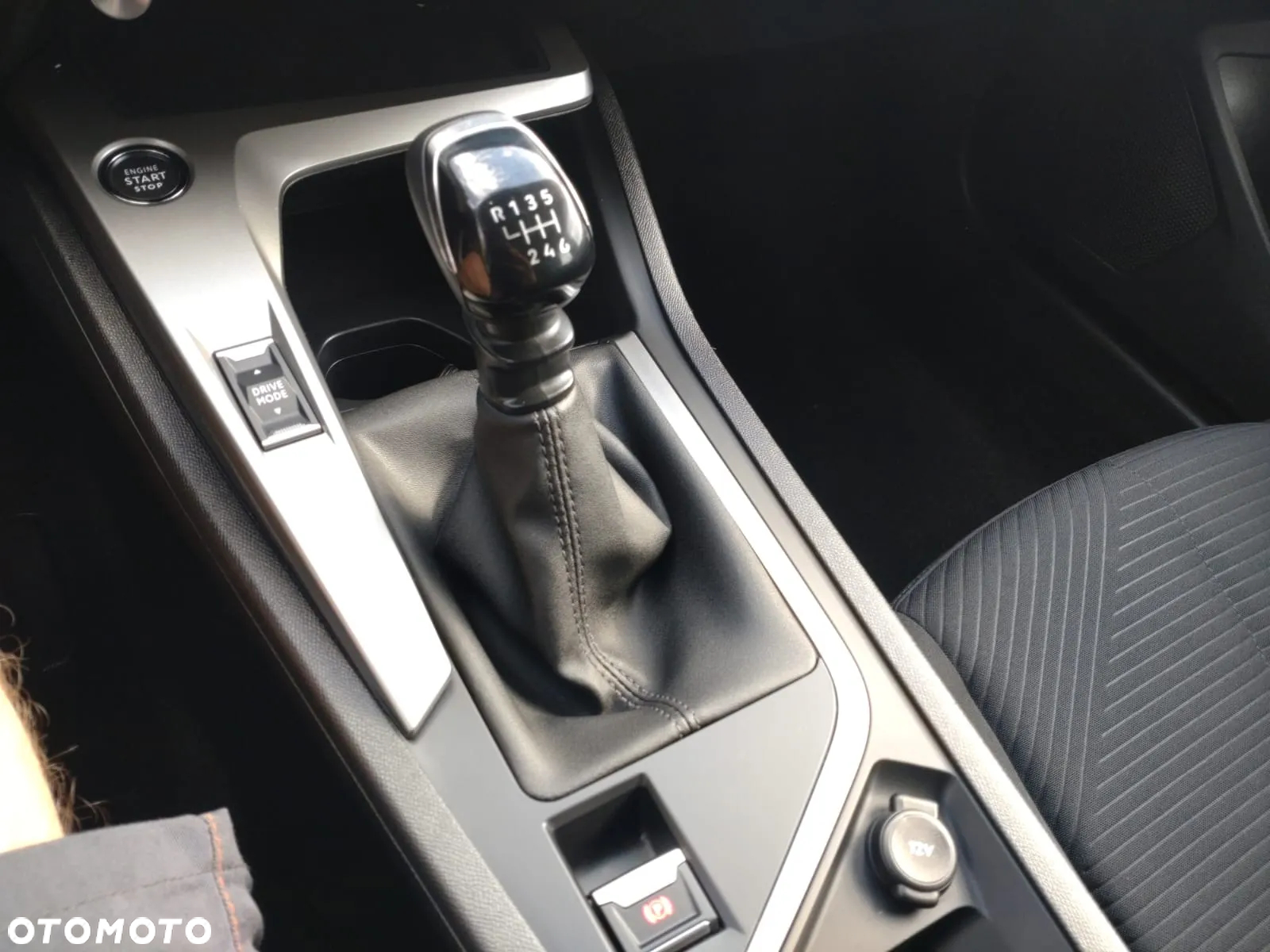Peugeot 308 1.2 PureTech GPF Allure Pack S&S - 20