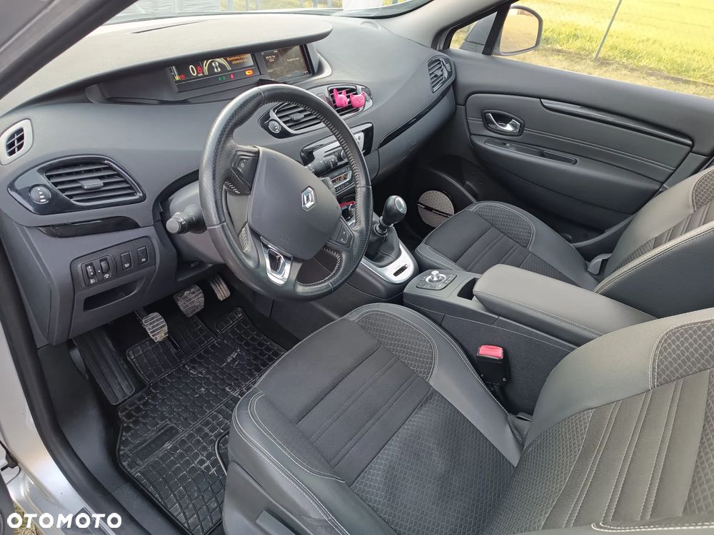 Renault Scenic 1.6 dCi Energy Bose Edition - 21