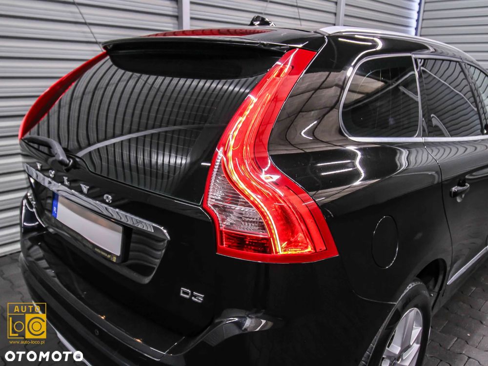 Volvo XC 60 D3 Geartronic Summum - 32