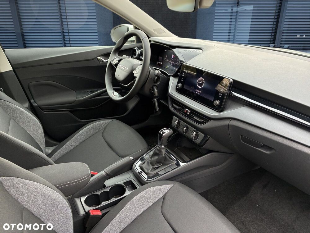 Skoda Fabia - 25