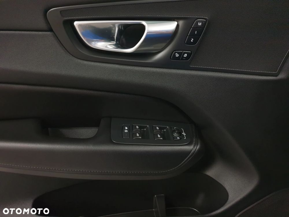 Volvo XC 60 B4 D Geartronic RDesign - 7
