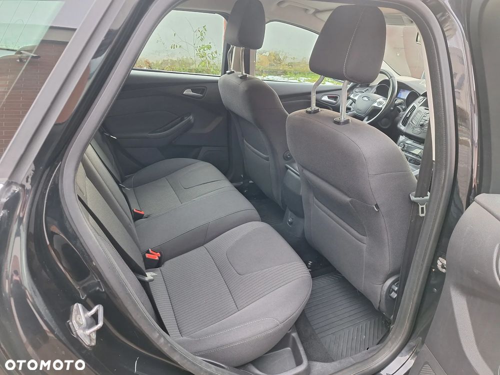 Ford Focus - 14