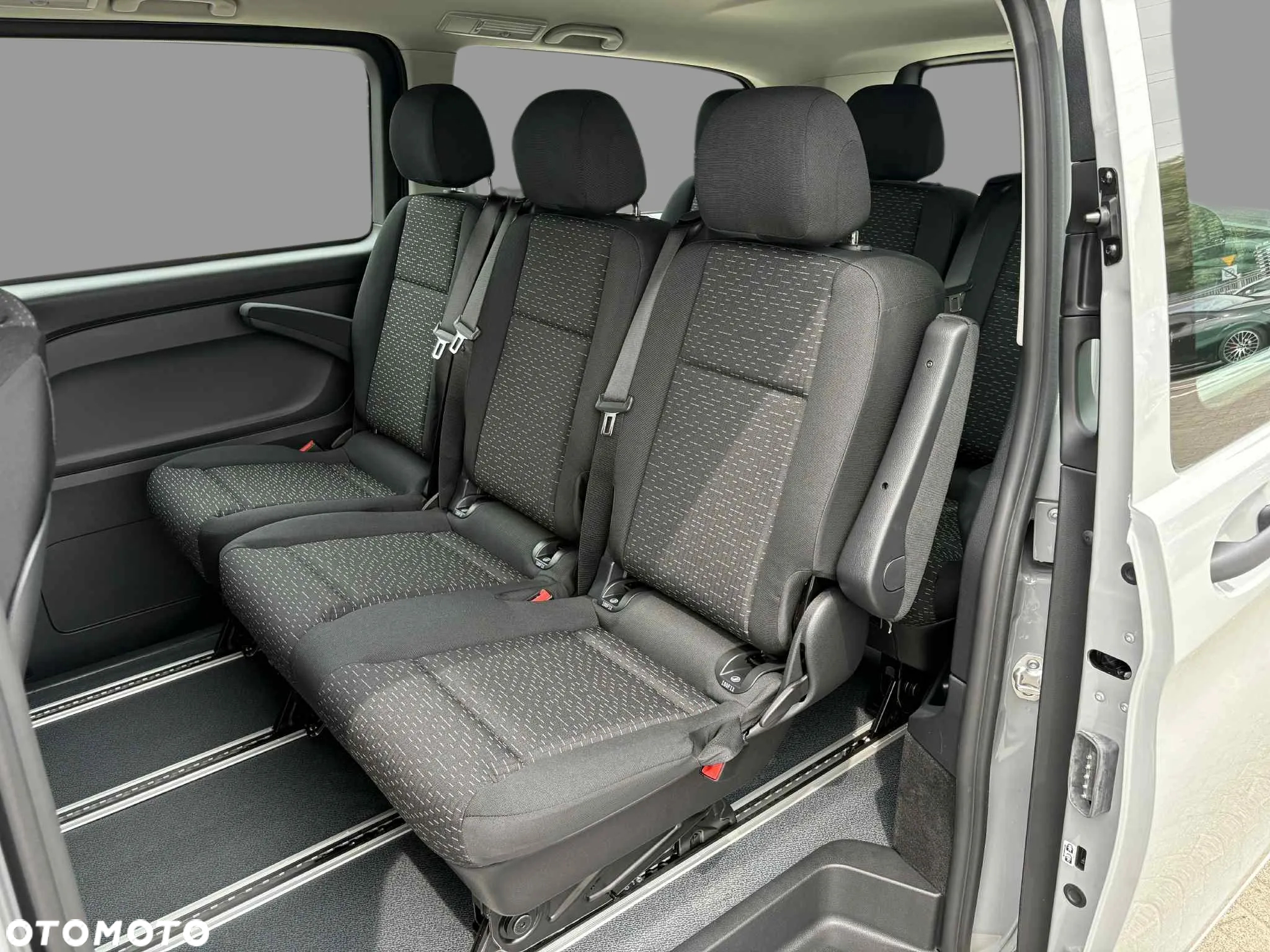 Mercedes-Benz Vito - 11