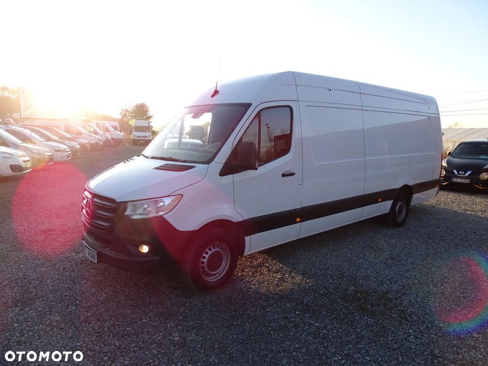 Mercedes-Benz SPRINTER - 4