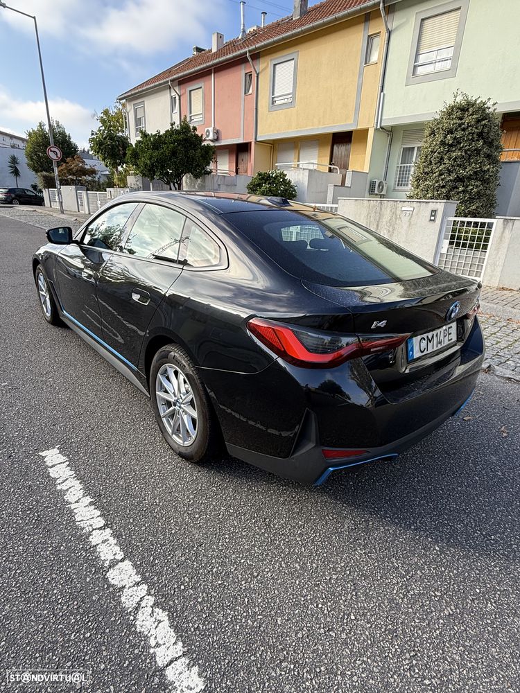BMW i4 - 11