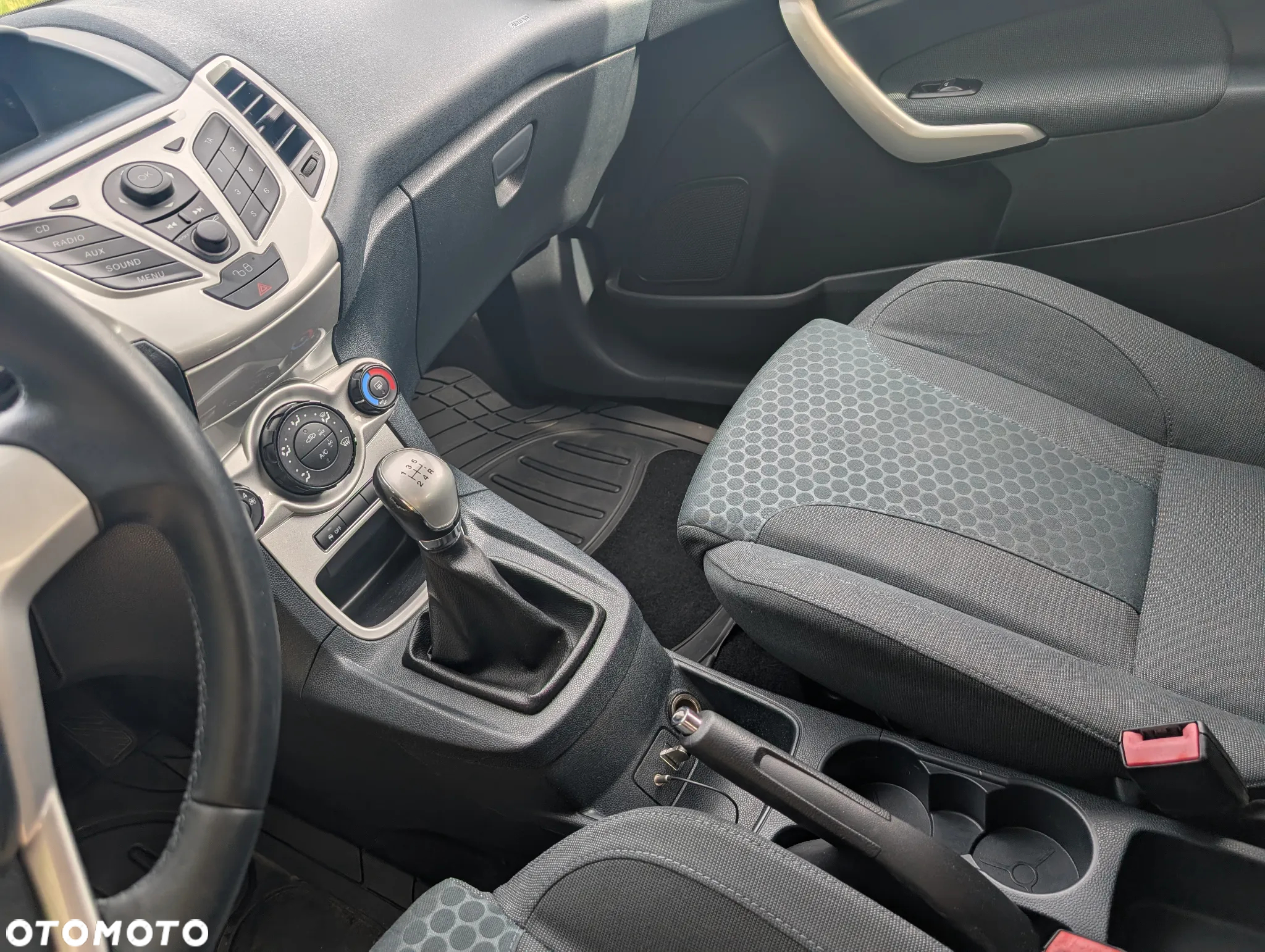 Ford Fiesta 1.6 Sport - 15