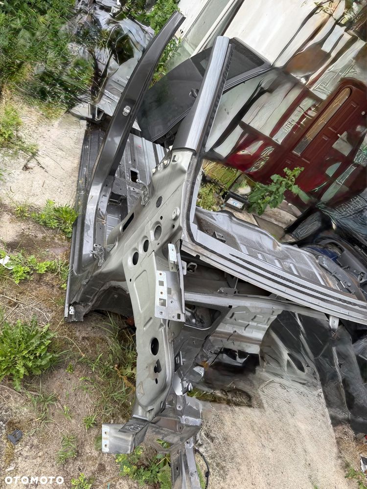 Ćwiartka prawa lewa Vivaro Proace Zafira Expert - 1