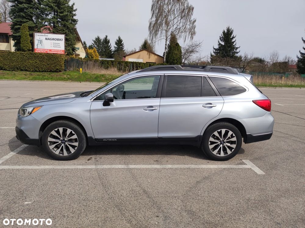 Subaru Outback 2.5i Exclusive - 3