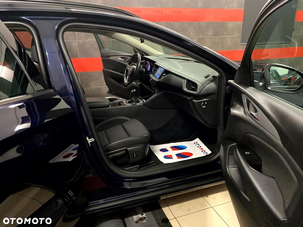 Opel Insignia 1.5 T Elite S&S - 25