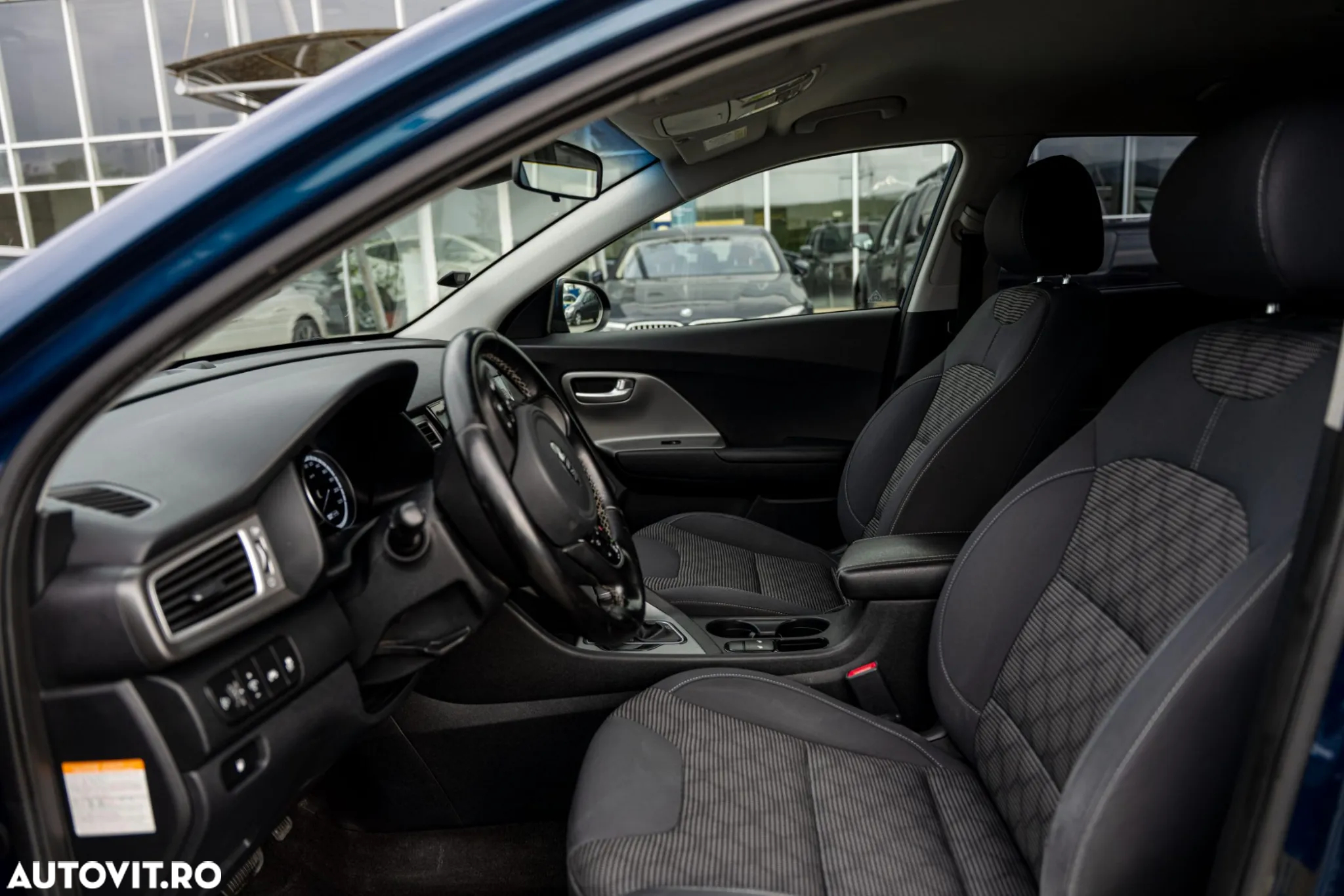 Kia Niro 1.6 GDI HEV 2WD OPF Aut. Spirit - 11