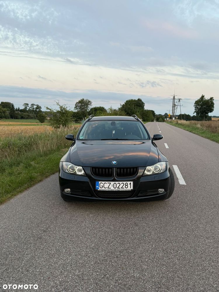 BMW Seria 3 320d - 5