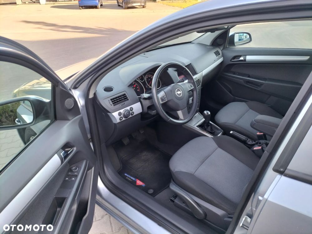 Opel Astra 1.6 Catch me - 5