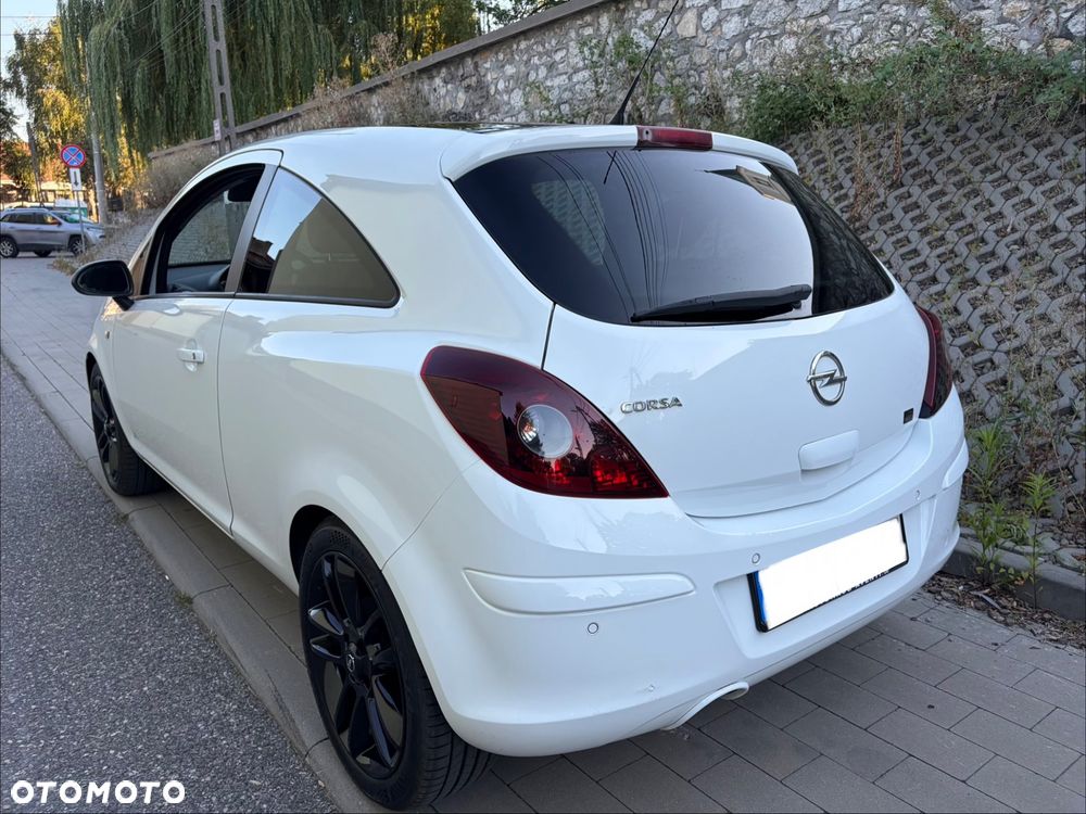 Opel Corsa - 12