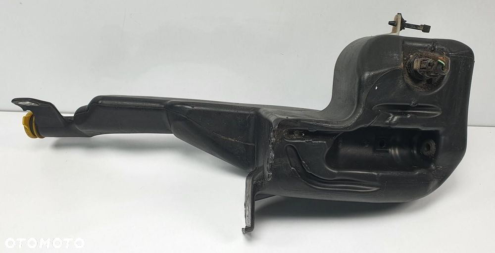 ZBIORNICZEK SPRYSKIWACZY OPEL ASTRA III H - 2