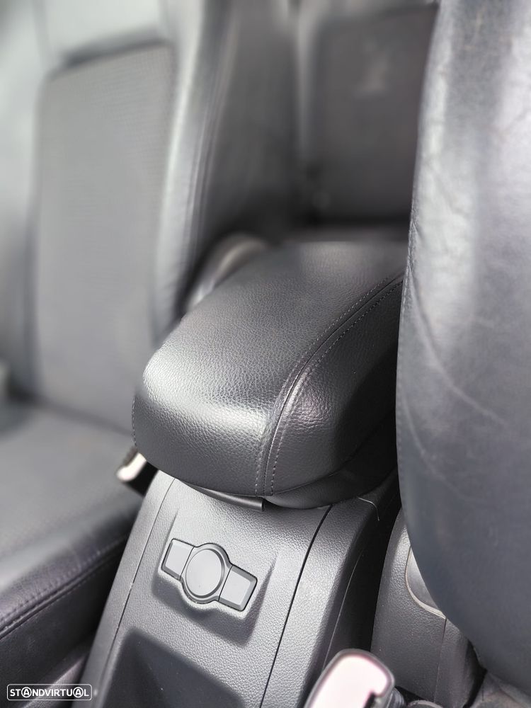 Chevrolet Captiva 2.0 VCDi Seven 7L - 6