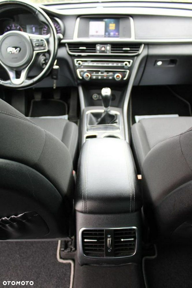 Kia Optima 1.7 CRDI L - 28