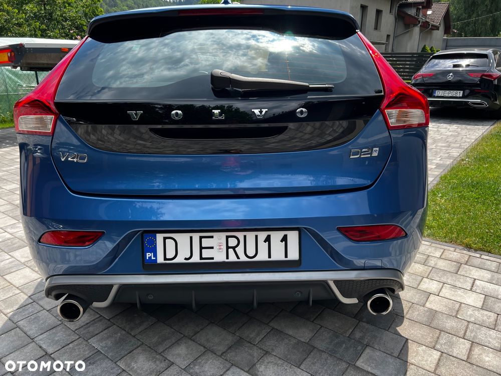 Volvo V40 D2 Drive-E R-Design Momentum - 15