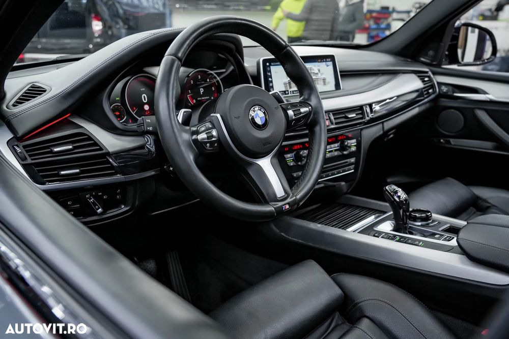 BMW X5 M M50d - 29