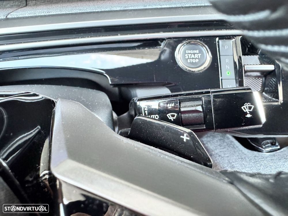 Peugeot 3008 1.2 Hybrid Allure e-DCS6 - 13