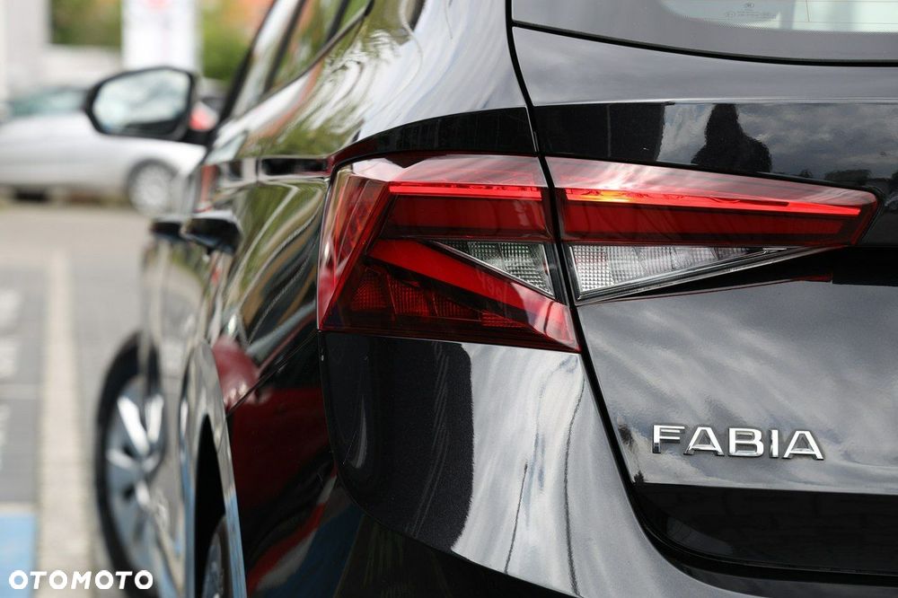 Skoda Fabia - 11