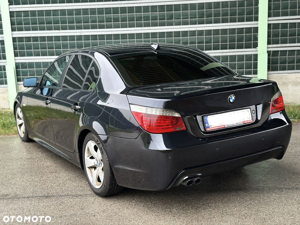 BMW E60 2008 photo 5