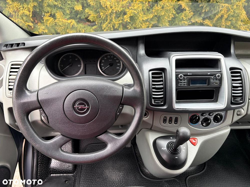 Renault Trafic - 20