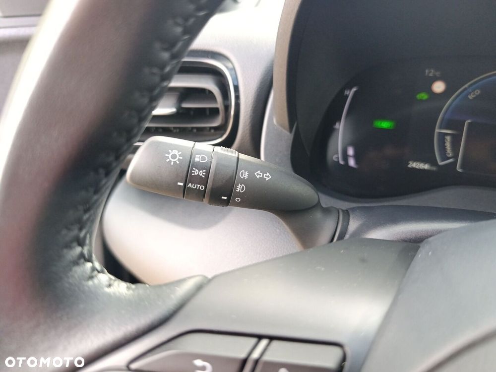 Toyota Yaris Cross Hybrid 1.5 Style - 26