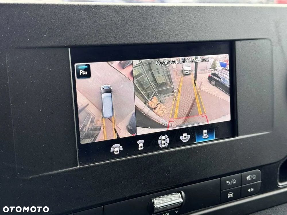 Mercedes-Benz Sprinter - 11