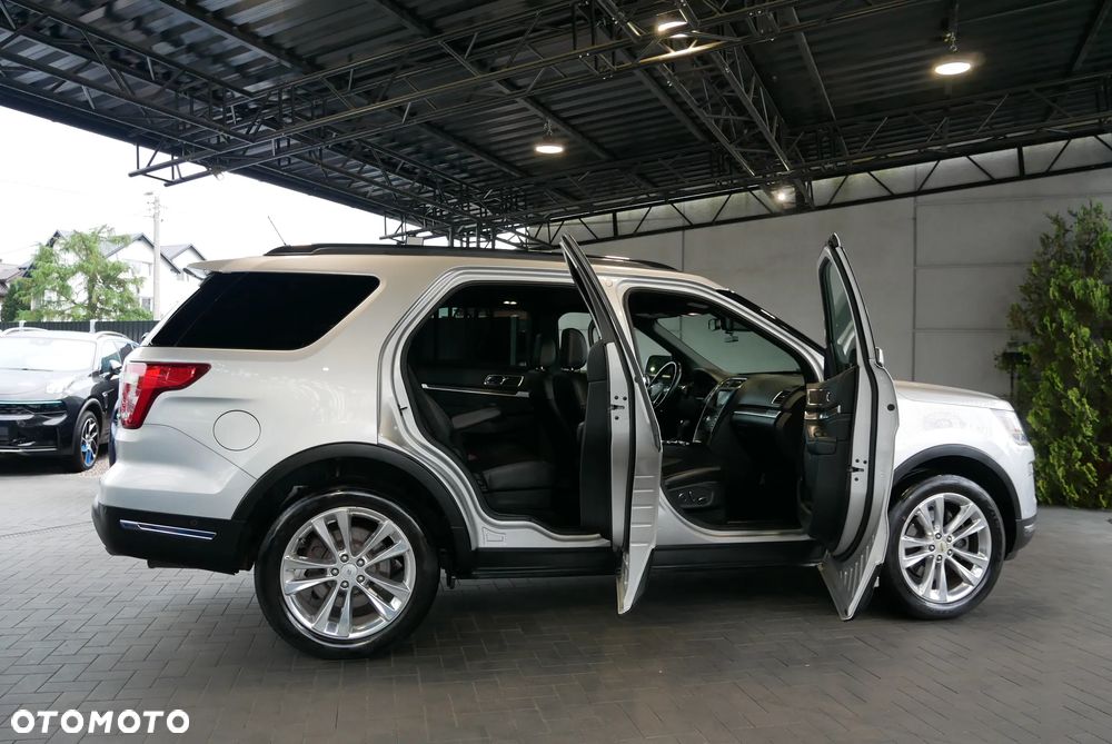 Ford Explorer - 7