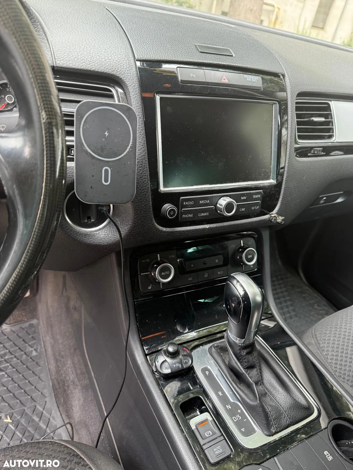 Volkswagen Touareg 3.0 V6 TDI BMT - 3